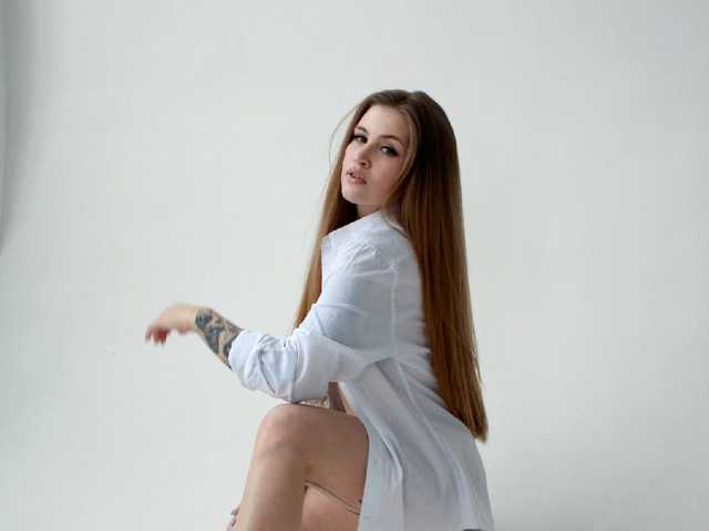 Profilin fotoğrafı LEILA-ANGELL