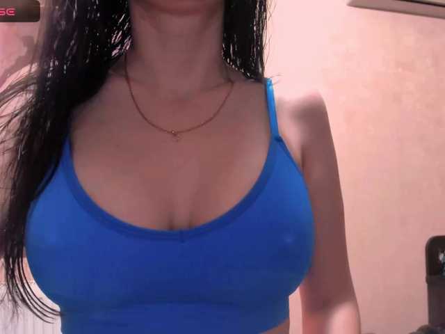 Yayın ekran görüntüleri Tina-