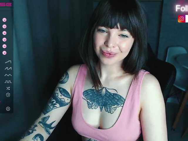 Fotoğraflar -alexis- Hi, im Alex) Lovense from 1 tkn. For tokens in pm i dont do anything! Favourite vibration is 111 tkn. For the any show you want @remain