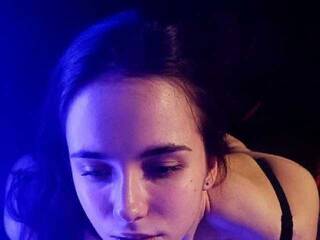 Erotik görüntülü sohbet -Angry-Fox-