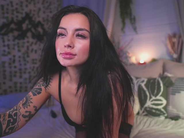 Fotoğraflar Gypsy_Girl Hello! I'm Mira ☮I wish everyone a pleasant evening in my magic company)Vibrations: like-25,100Wow effect-555,700View camera-100 (pm me)Before private write in PM❣wet wet show❤@remain