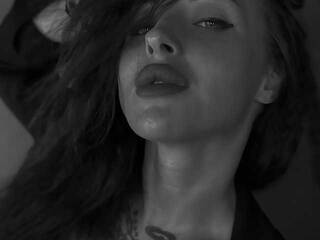 Erotik görüntülü sohbet _Fox_