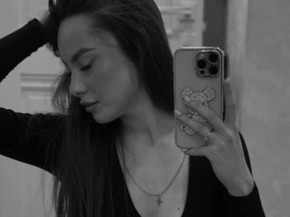 Erotik görüntülü sohbet -Valeria-