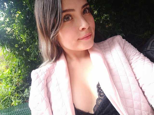 Profilin fotoğrafı -Melany-01