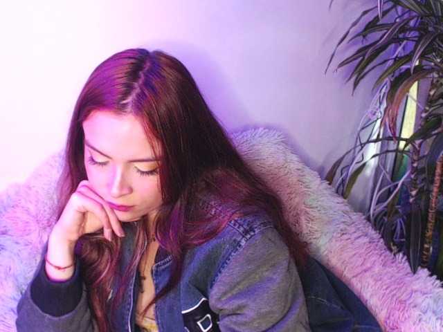 Yayın ekran görüntüleri -Melany-01