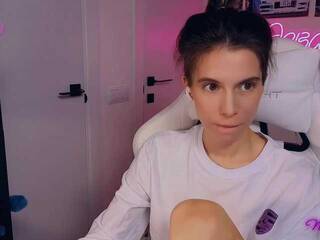 Erotik görüntülü sohbet ni_kiss