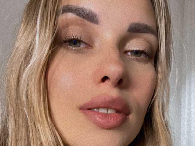Profilin fotoğrafı -Alina-lll-