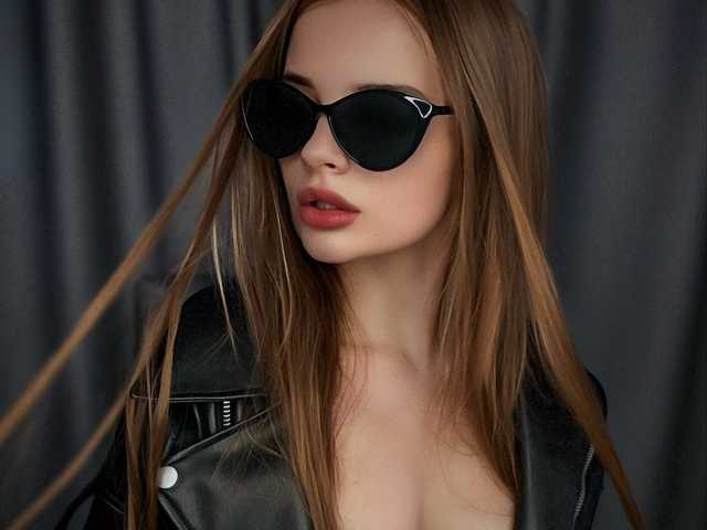 Profilin fotoğrafı AliceCost
