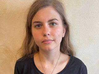 Erotik görüntülü sohbet 18Nikki