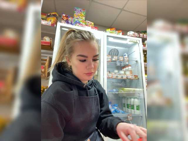 Yayın ekran görüntüleri blonde_in_top