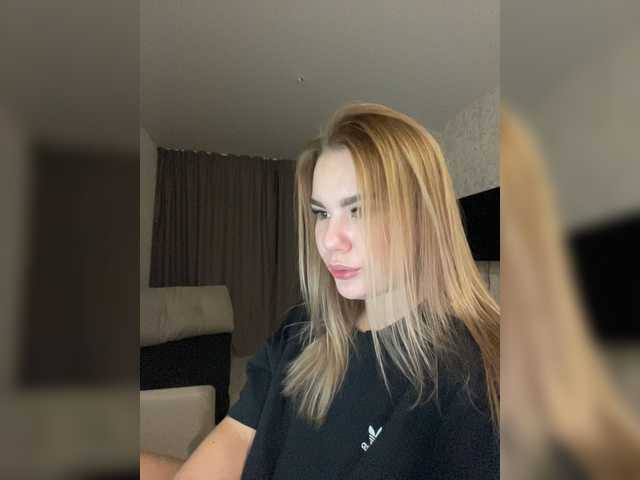 Yayın ekran görüntüleri blonde_in_top