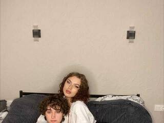 Erotik görüntülü sohbet 2Sweet4Yours