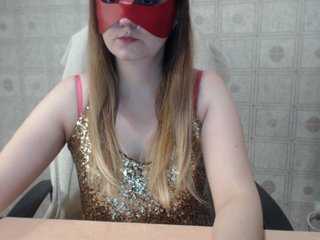 Fotoğraflar 777Lora777 200 tokens and I make a sweet and funny dancing 2-3 minutes!