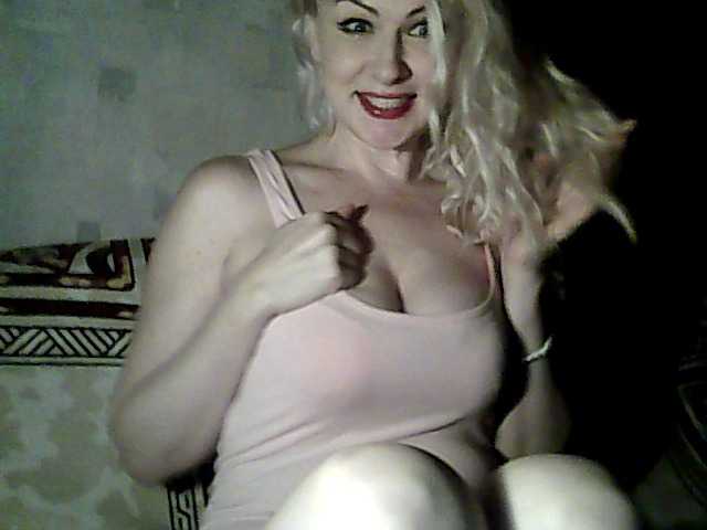 Yayın ekran görüntüleri Abbi-love