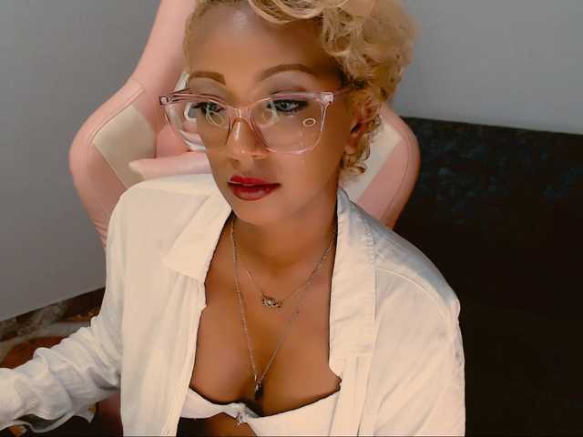 Yayın ekran görüntüleri Abby-liu