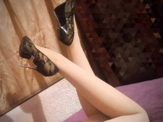 Erotik görüntülü sohbet AbbyGlory