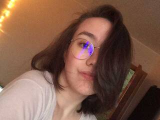 Erotik görüntülü sohbet AddictedLover