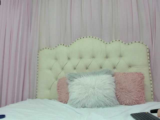 Yayın ekran görüntüleri AdeleMilf