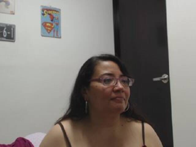 Yayın ekran görüntüleri adeleofc