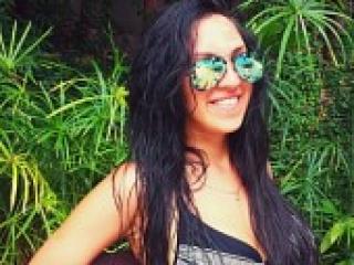 Erotik görüntülü sohbet adeliay