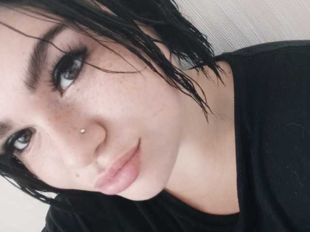 Profilin fotoğrafı Adelina02