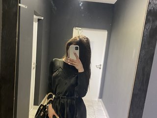 Erotik görüntülü sohbet Adelina21