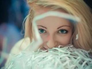 Profilin fotoğrafı adelina89