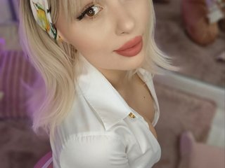 Erotik görüntülü sohbet AdelineKing