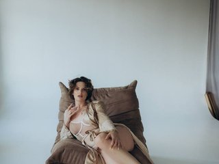 Erotik görüntülü sohbet AdelRay