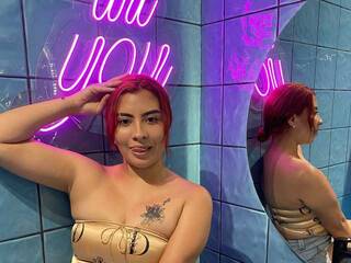 Erotik görüntülü sohbet Adara-Monroe