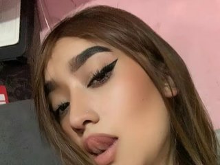 Erotik görüntülü sohbet adriana-sp