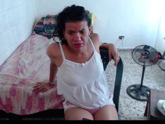 Yayın ekran görüntüleri adrianna