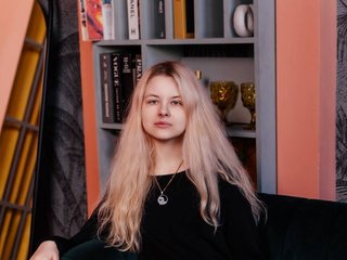 Erotik görüntülü sohbet Agnescarter