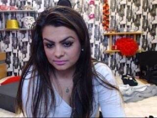 Erotik görüntülü sohbet AilynBigAss