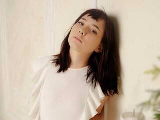 Erotik görüntülü sohbet AiryBraun