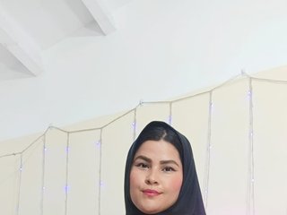 Erotik görüntülü sohbet AishaAmin
