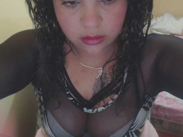 Yayın ekran görüntüleri aishaaovit