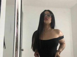 Erotik görüntülü sohbet ALASKA-JONES