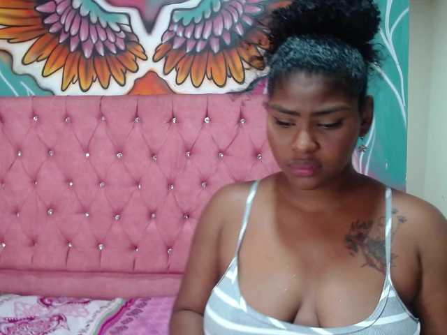 Fotoğraflar aleja-sexy Hi make me happy bring out my orgasms and squirt (lush on) #lovense #strip #ridedildo #ebony #bbw #ebony #squirt #deepthroat #tall #curve