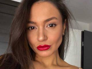 Erotik görüntülü sohbet AleksaHarvy