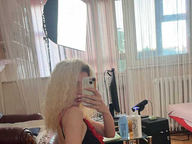Profilin fotoğrafı AlexAngelxXx