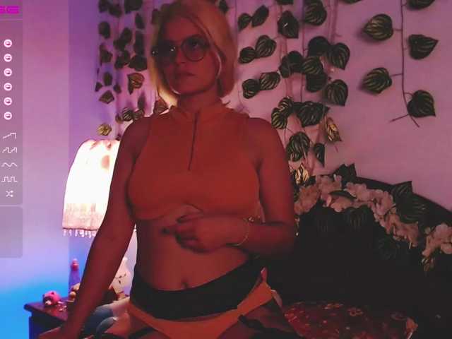 Fotoğraflar AlexFiisher ♥​Welcome ​to ​my ​room, ​every ​contribution ​is ​important, ​Enjoy ​ur ​time ​here♥​Roll the Dice 35Tks / Lush ON / Flash Tits 33Tks/Pussy in cam 5minutes 99Tks