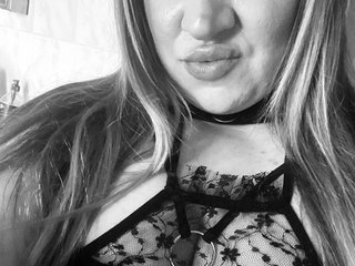 Erotik görüntülü sohbet Alexis333