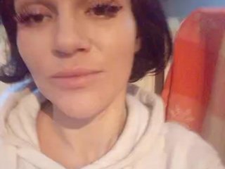 Erotik görüntülü sohbet AlexLove68