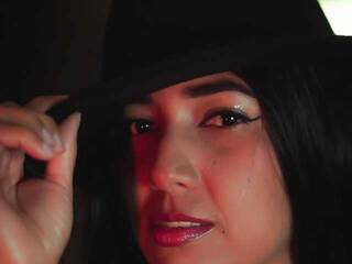 Erotik görüntülü sohbet alexxbeell