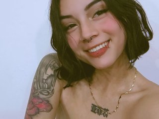Erotik görüntülü sohbet Alice-sarfati