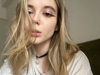 Erotik görüntülü sohbet Alice-teaseee