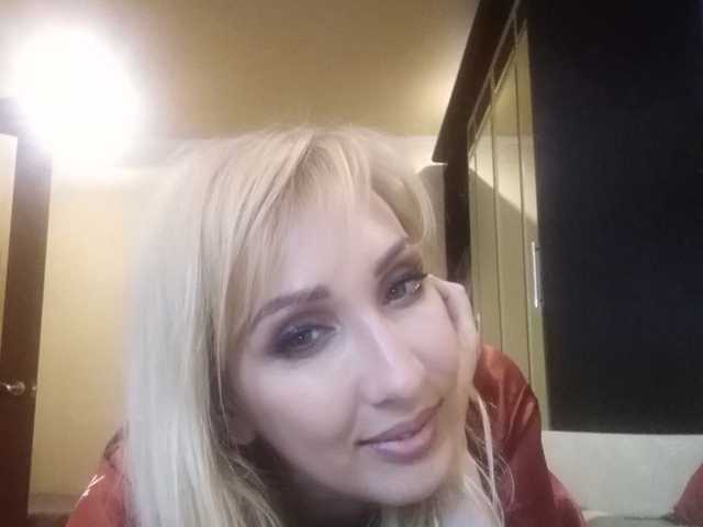 Profilin fotoğrafı Alice99foxy
