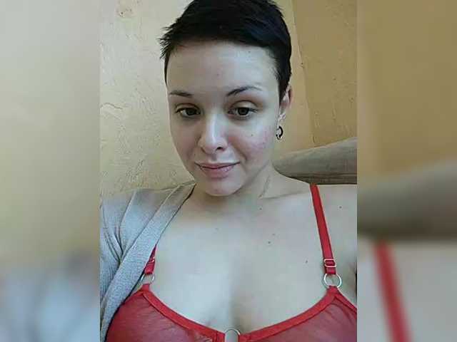 Yayın ekran görüntüleri Katy_Manson
