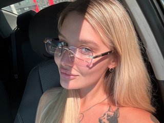 Erotik görüntülü sohbet Alicemiumur